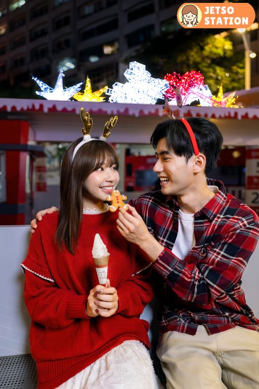 保誠聖誕限定打卡位 免費送派發雪糕、薑餅人曲奇｜請市民免費乘搭天星小輪